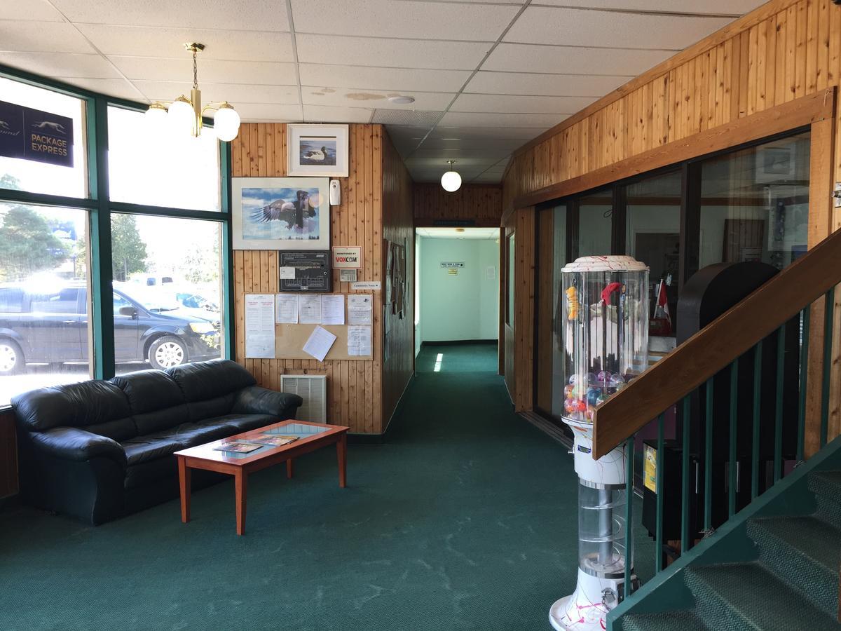 Falcon Lake Hotel Εξωτερικό φωτογραφία