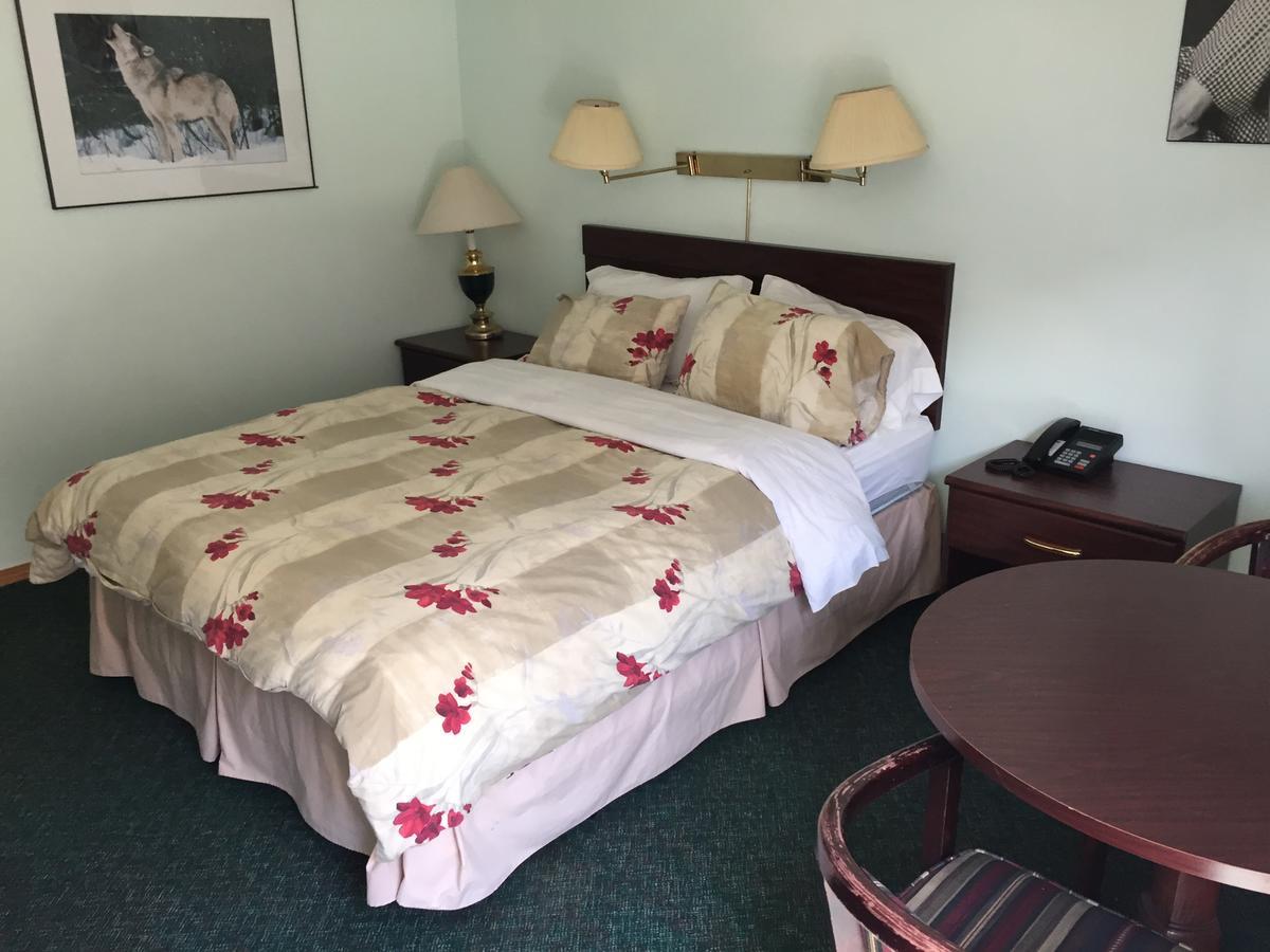 Falcon Lake Hotel Εξωτερικό φωτογραφία