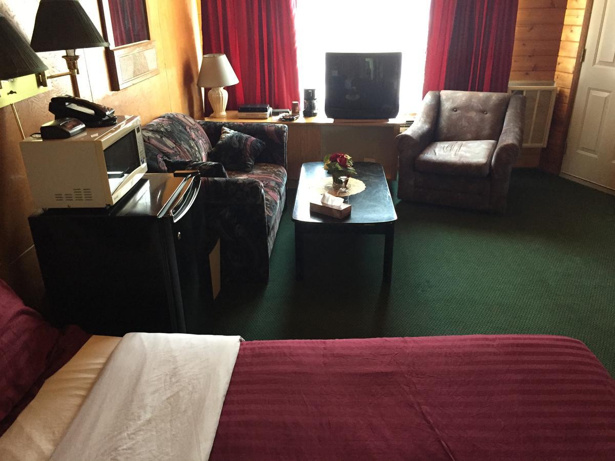 Falcon Lake Hotel Εξωτερικό φωτογραφία