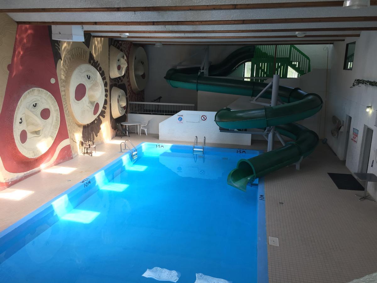 Falcon Lake Hotel Εξωτερικό φωτογραφία