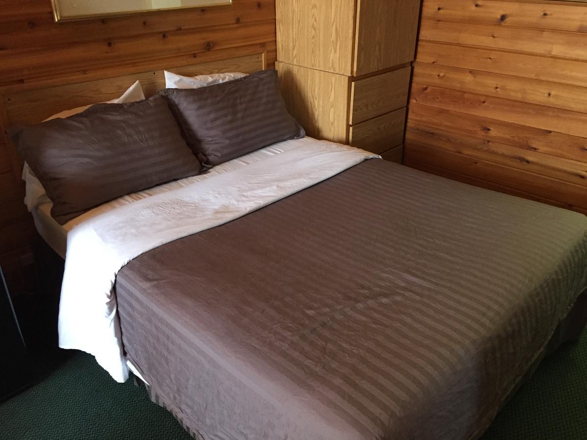 Falcon Lake Hotel Εξωτερικό φωτογραφία