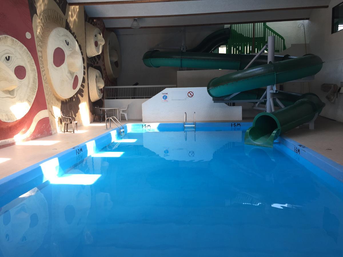 Falcon Lake Hotel Εξωτερικό φωτογραφία
